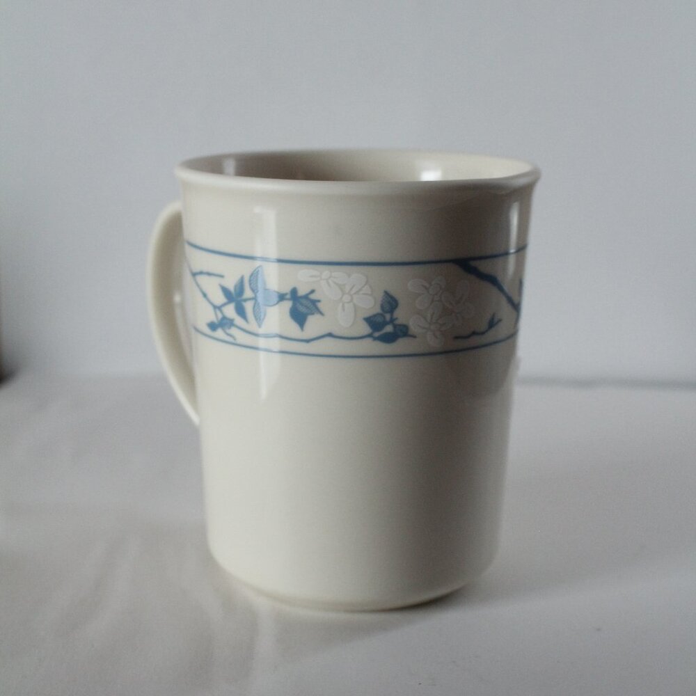 Corelle First Of Spring Cups/ Mugs 5 Pieces